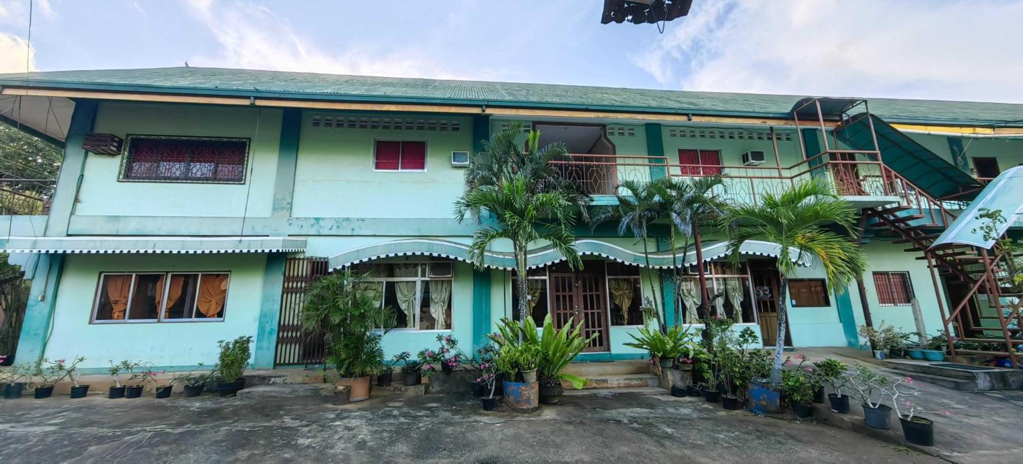 Oyo 1038 William Hearts Pension Puerto Princesa Eksteriør bilde