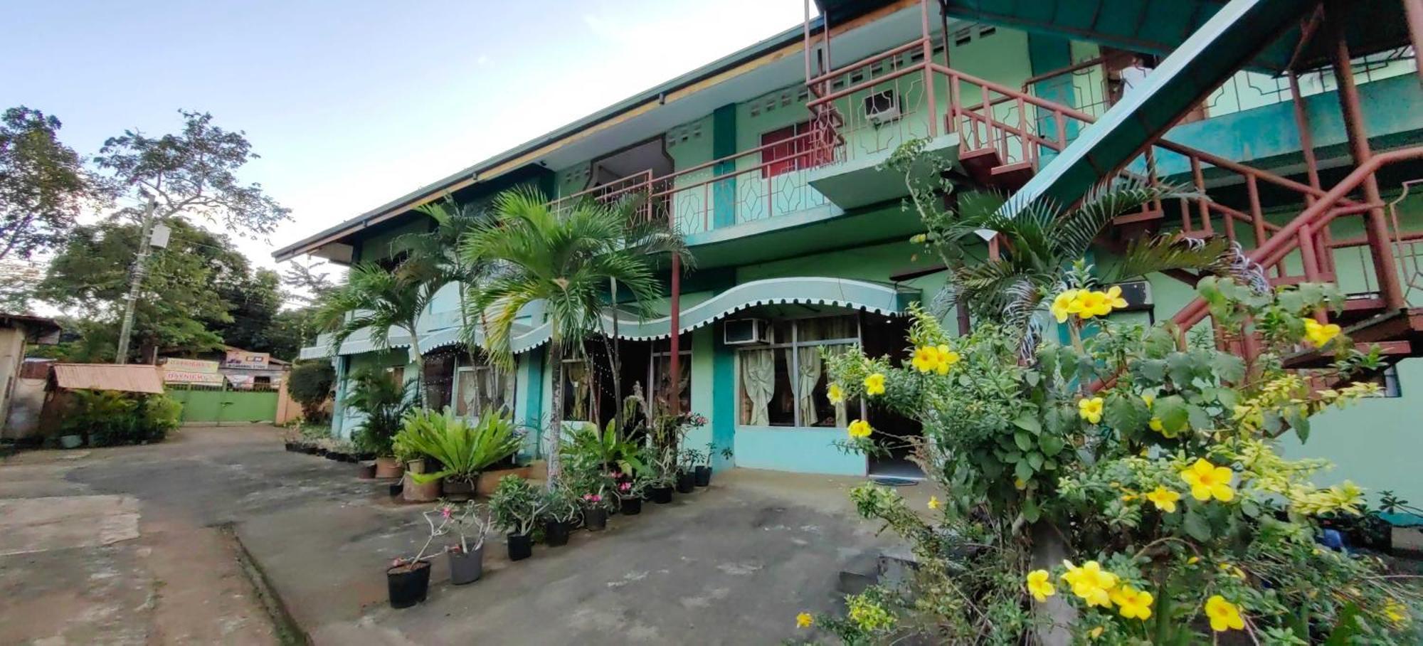 Oyo 1038 William Hearts Pension Puerto Princesa Eksteriør bilde